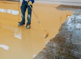Self-levelling Floor Laying