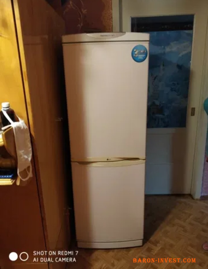 Продам холодильник дешево