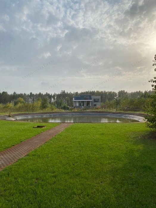 Продам дом на берегу Днепра с первым взносом 20000$