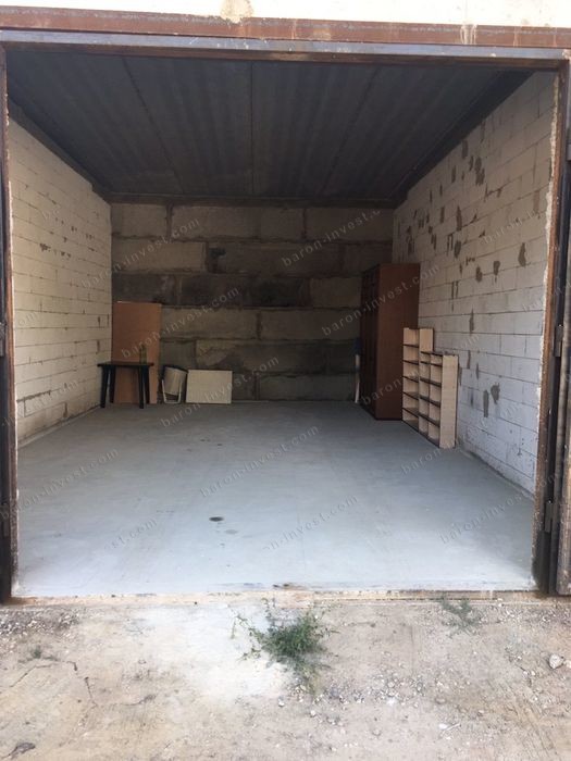 Продам гараж — помещение ( 40м2) в гаражном кооперативе , Марсельская