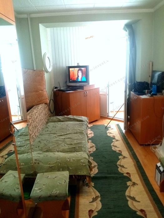 Продам комнату в общежитии на Курской с балконом.