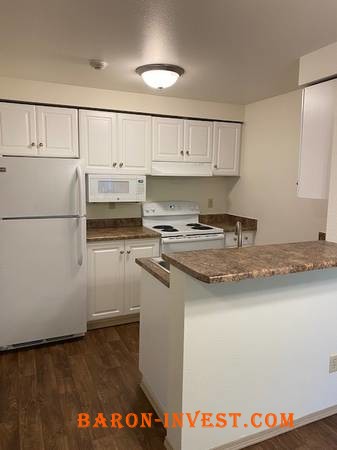 SPACIOUS UPGRADED HOME! Pantry, Storage, Walk in Closet